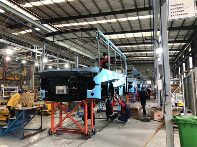 ৭মি দৈর্ঘ্যের ইলেকট্রিক মিনি বাস, ২০০ কিমি ড্রাইভিং মাইলেজ এবং পাবলিক ট্রান্সপোর্টের জন্য বাম-হ্যান্ড ড্রাইভ স্টিয়ারিং