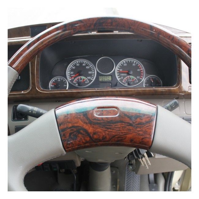 ইউচাই ইঞ্জিন এবং পাতার স্প্রিং সাসপেনশন সহ 7 মিটার দৈর্ঘ্যের 26 আসনের মিনি শাটল বাস