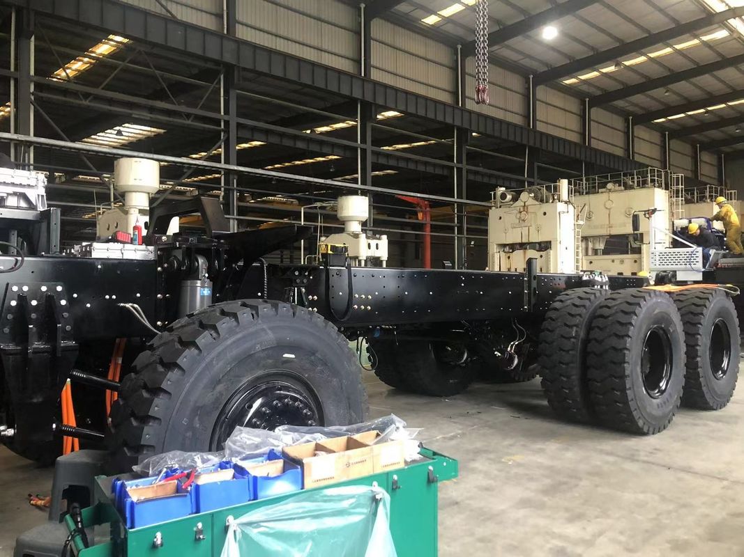 শূন্য নির্গমন স্বয়ংক্রিয় পরিবহন জন্য 528kWh LFP ব্যাটারি সঙ্গে 110 টন দরকারী লোড বৈদ্যুতিক খনির ট্রাক